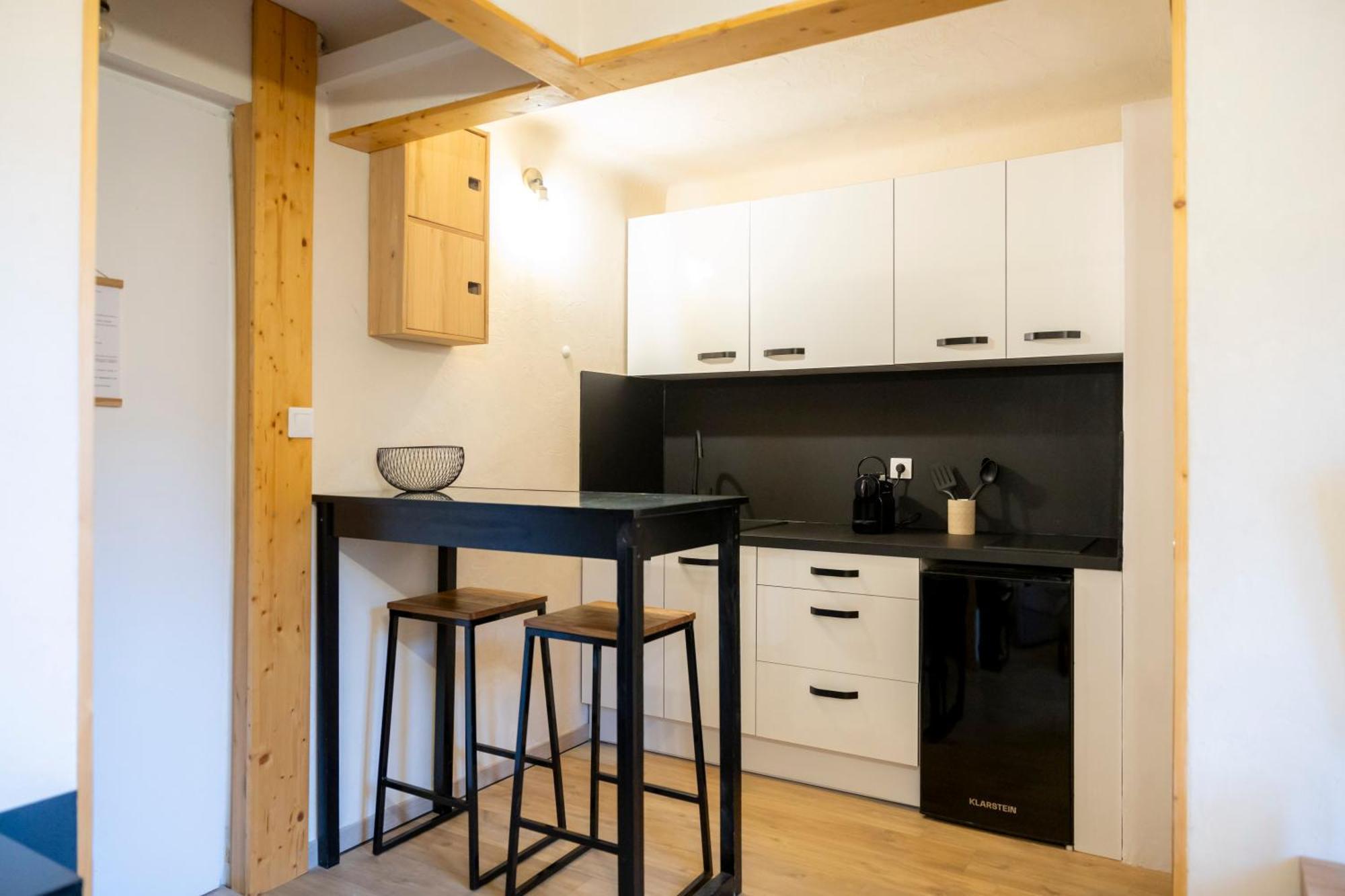 La Galleanne Studio Agreable Et Chaleureux Briançon Eksteriør billede