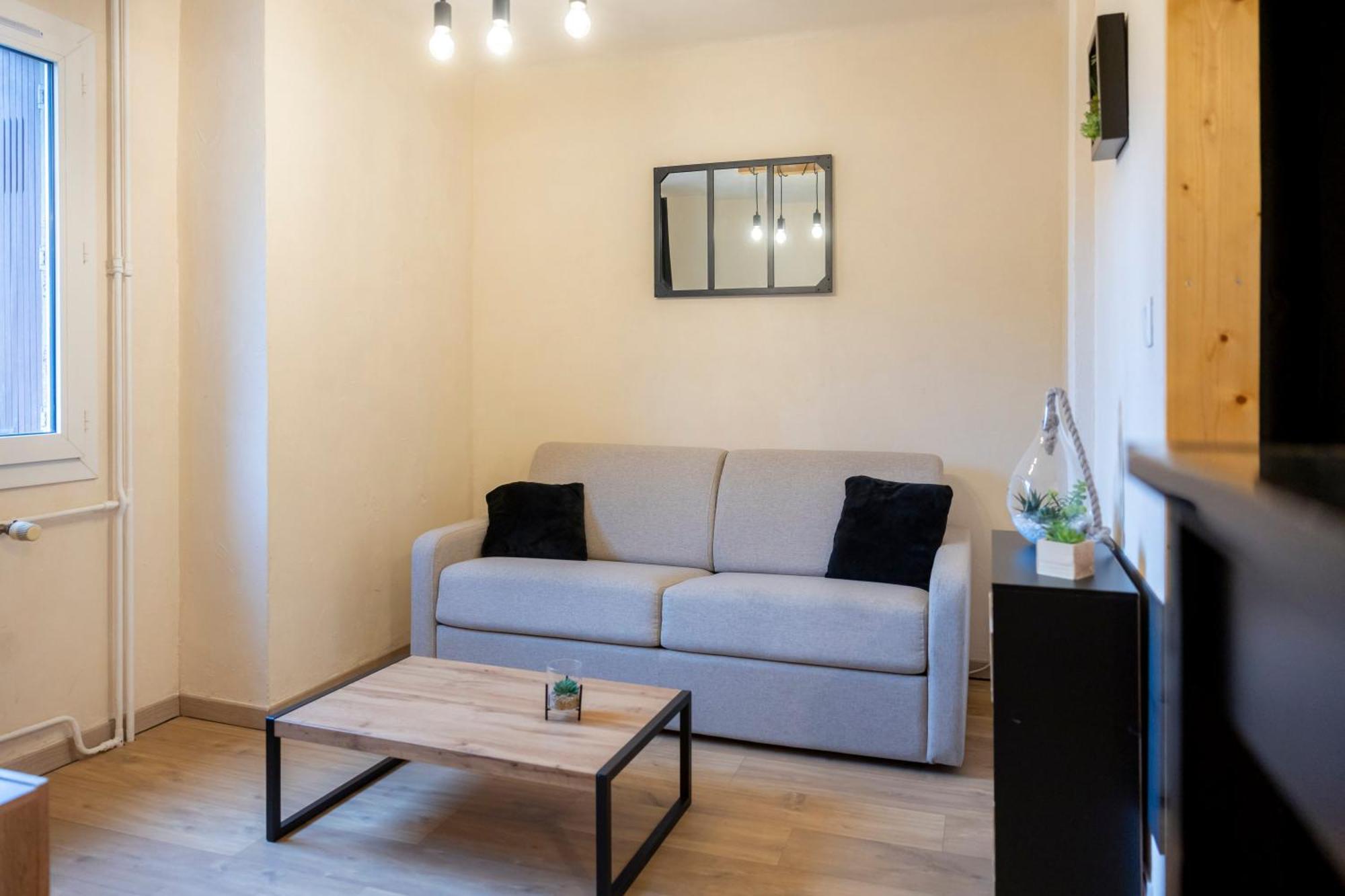 La Galleanne Studio Agreable Et Chaleureux Briançon Eksteriør billede